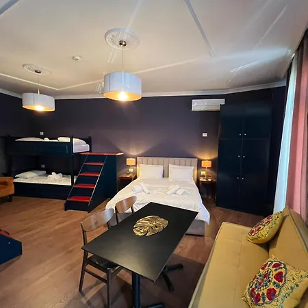 Amo'S Hotel-3