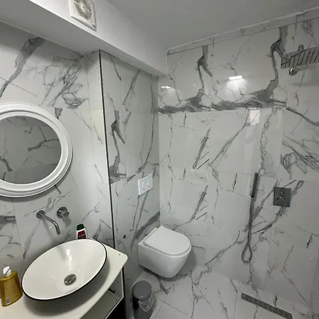 Tirana Rooms-2