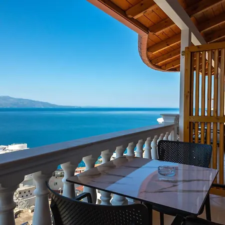 Saranda Rooms-3