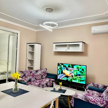 Lovely Apartment In The Center-2