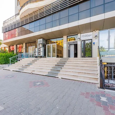 City Center Apartments By Kondo Stays-3