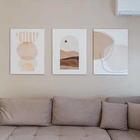 City Center Apartments By Kondo Stays-2