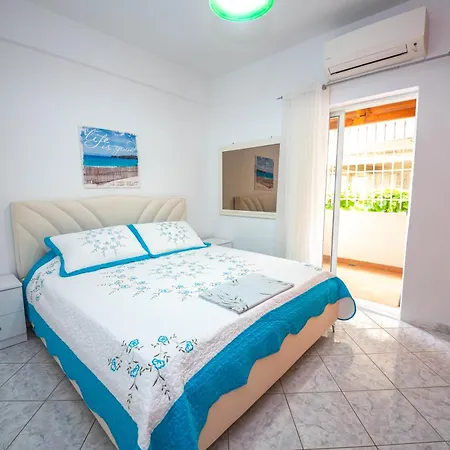 Apartments Cikuli-3