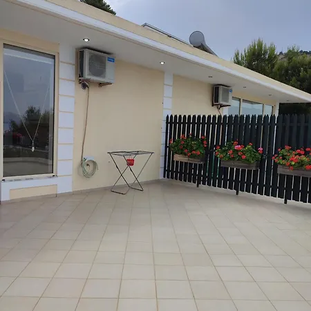 Cimi Apartments-2