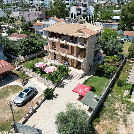 Ksamil City Center Villa-2