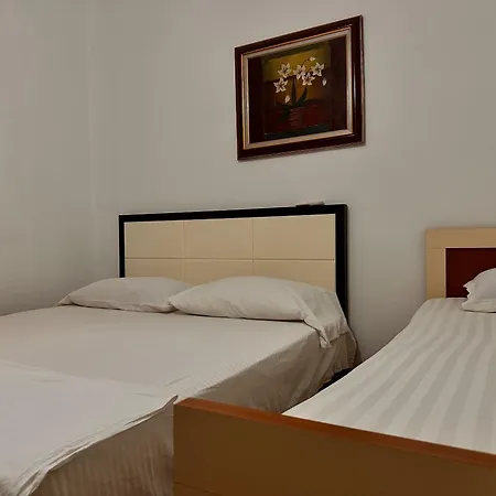 Hostel Grande House-2