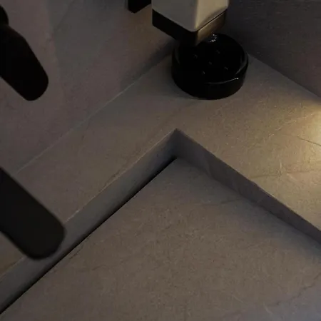 Jon'S Penthouse-3