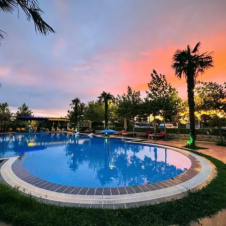 Hotel Qetesia-Te Indriti-3