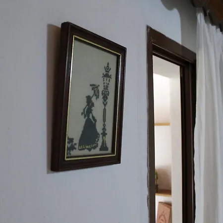 Tomor Shehu Guest House-2
