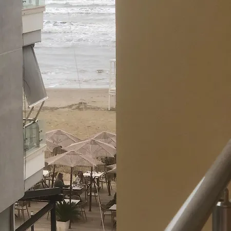 Sun & Sea Apartment-2
