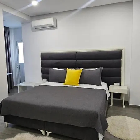 Edina By Hp Hotel-3