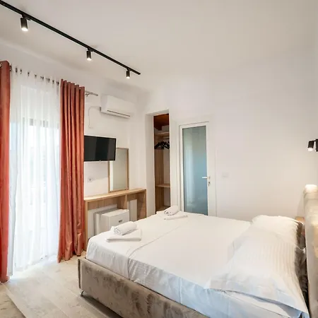 Hotel Perla Ksamil-3