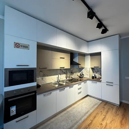 Sky & Sea View Luxury Apartments-3