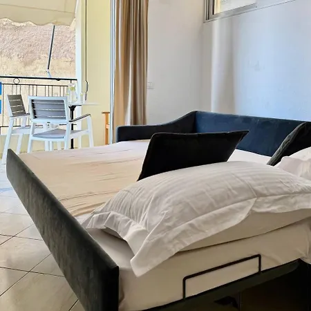 Sail View Boutique Apartment-2