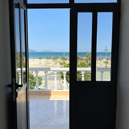 Baro Beach Hotel-2