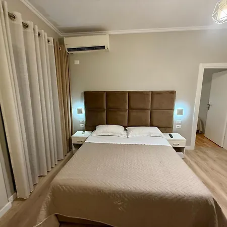 Hotel Dionis Rooms-2