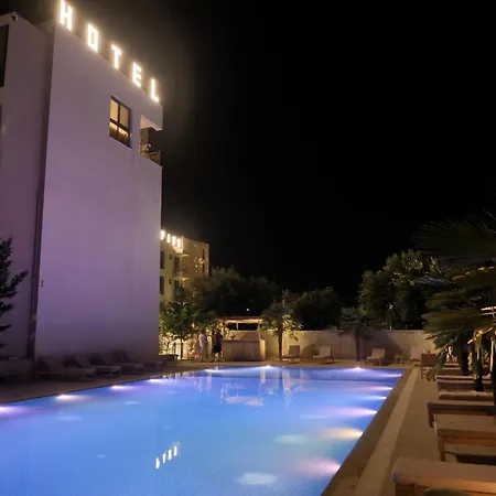 Hotel Qeparo-2