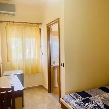 Hotel Klevi-2