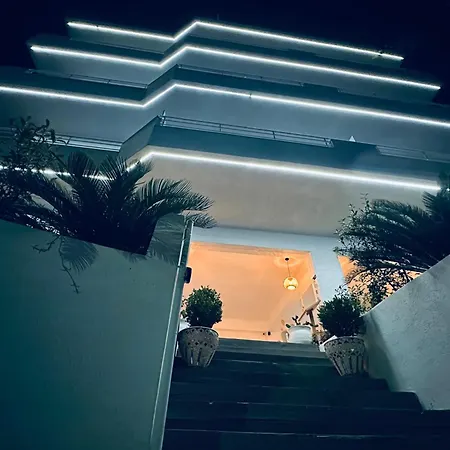 Hotel Mane-3