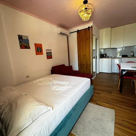 Hard Rock Apartments-2
