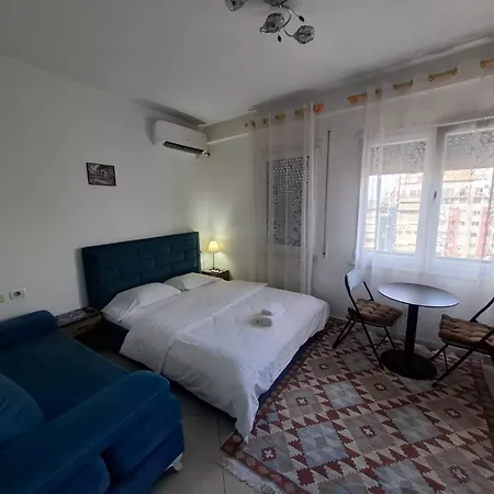 Isabel Rooms-3