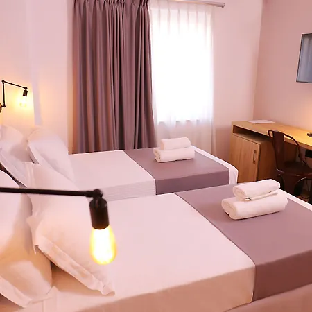 Oda Hotel Tirana-2