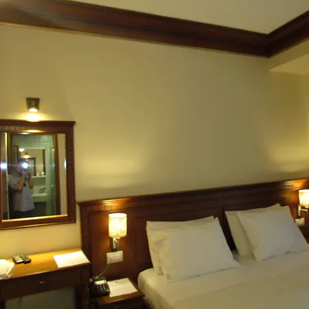 Hotel Argjiro-3