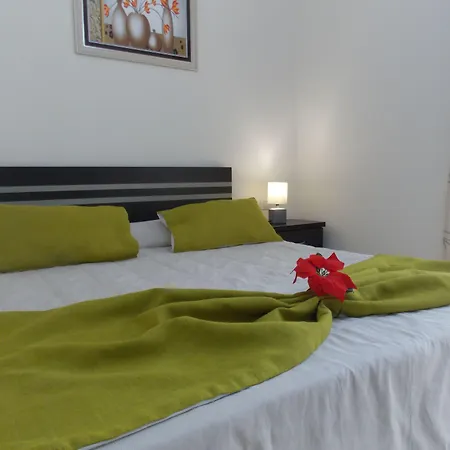 Relax Apts Saranda-3