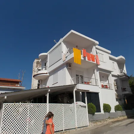 Hotel Ramo Saranda-3