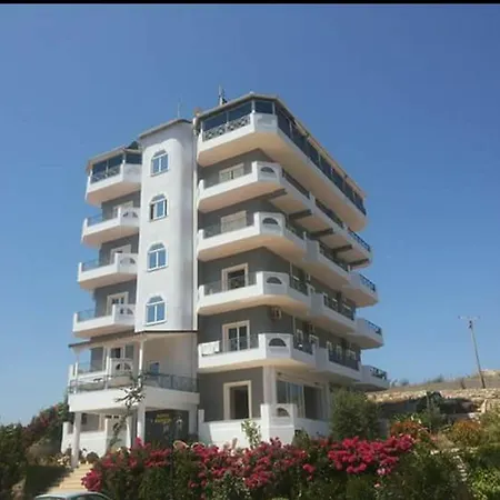 Hotel Holiday-2