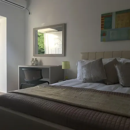Hotel Relax Dhermi-2