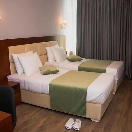 Albanopolis Hotel-3