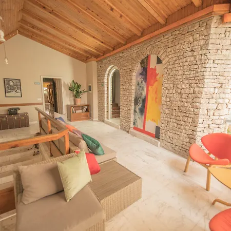 Mosaic Home-2