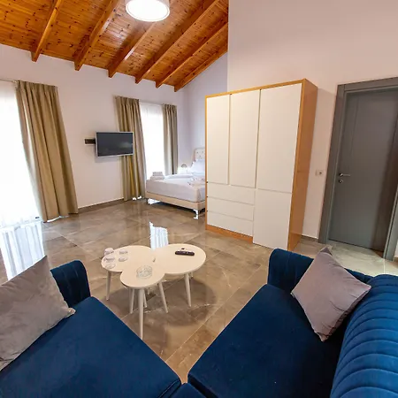 Santa Oliva Suites-3