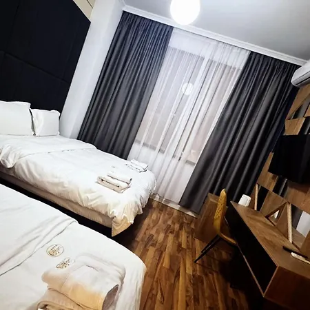 Hotel Comfort City Center-3