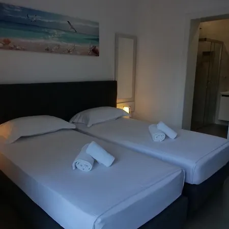 The Blue Wave Hotel-2