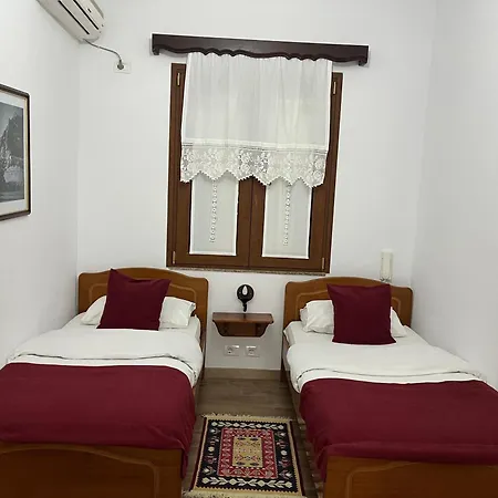 Hotel Berati-3