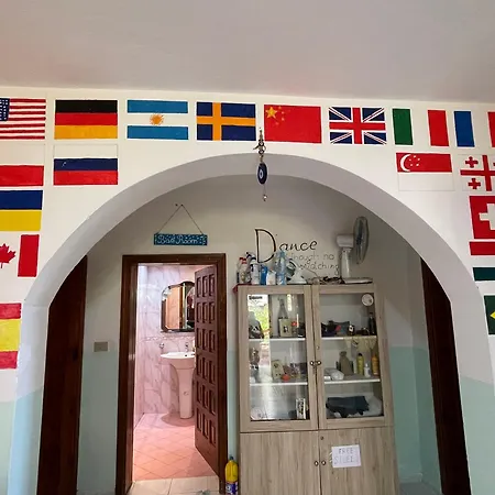 Vlora Backpackers Hostel & Bar Lungomare-2
