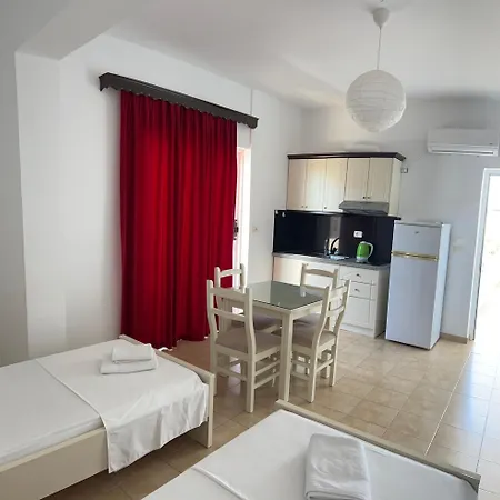 Hotel Villa Ruci-3