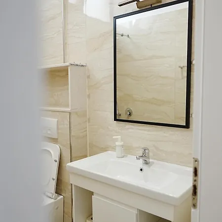 Arial Trinity Suites-2