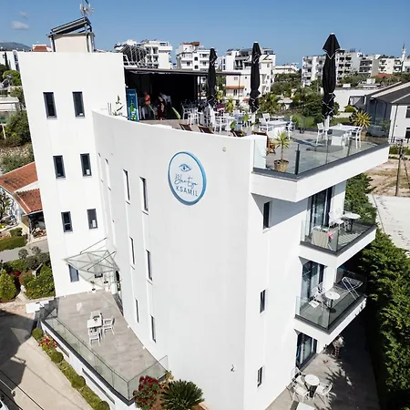 Blue Eye Hotel-3