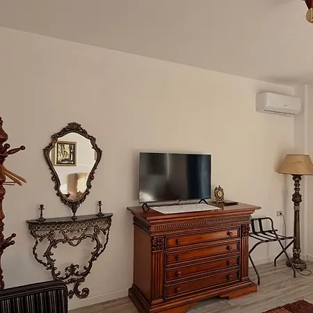 Rahoni Park&Suites-2