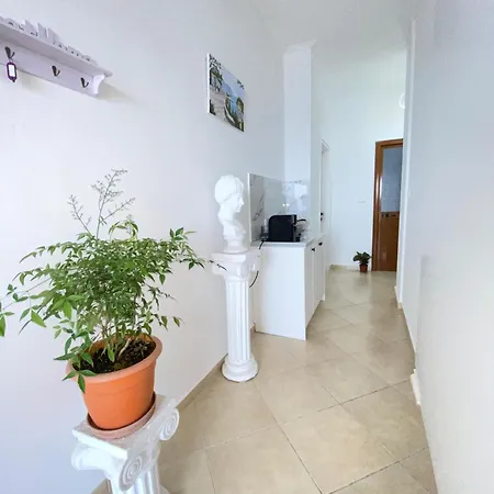 Enel Villa-2