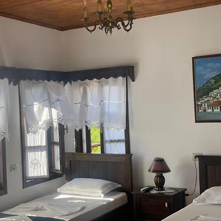 Guest House Genti-3