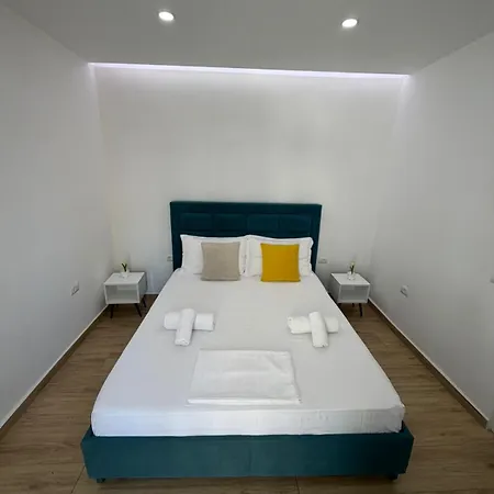Lengu Rooms & Apartments-2