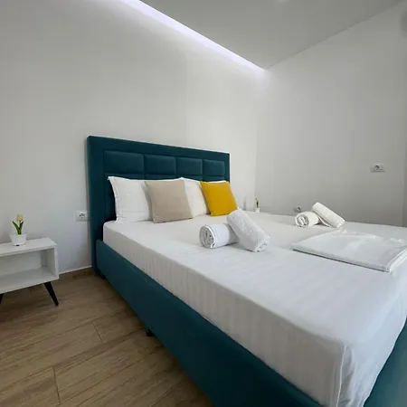 Lengu Rooms & Apartments-3