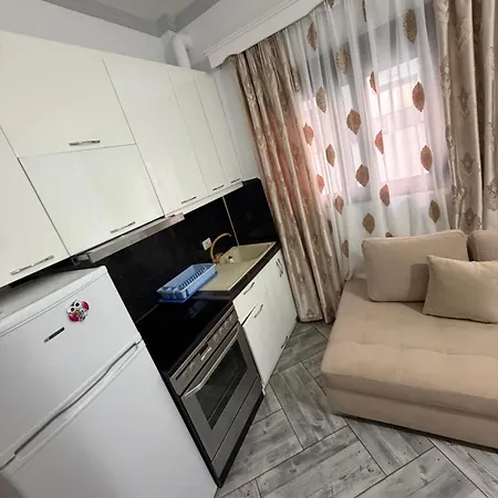 Seaside Rooms & Apartments Sarande-2
