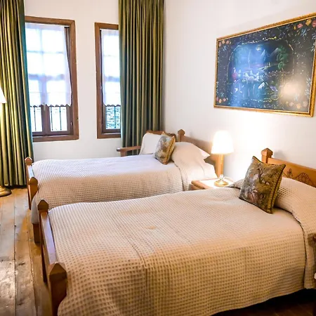 Hotel Gjirokastra-3