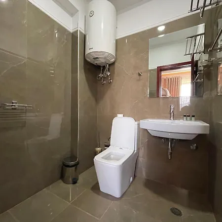 British Hotel Pogradec-2