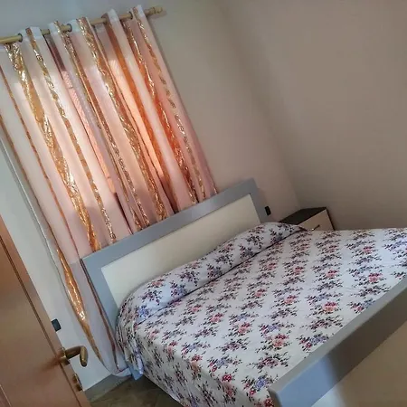 Apartment Demaj-2